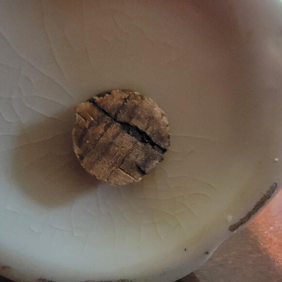 1940s Vintage Shawnee Salt and Pepper Shakers Smiley and Winnie Pigs - Picture 10 of 13